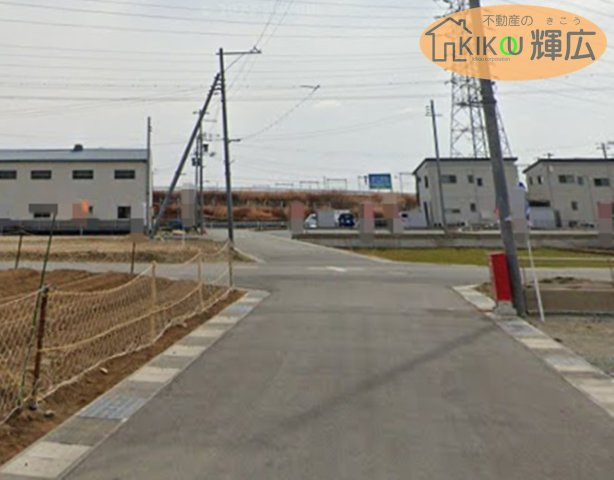 高砂市荒井町小松原4丁目（全8）土地1号地の周辺|近隣の商業施設も充実しています。