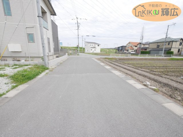 高砂市荒井町小松原4丁目（全8）土地8号地の周辺|住宅ローンのご相談も承っておりますのでお気軽にご連絡ください。