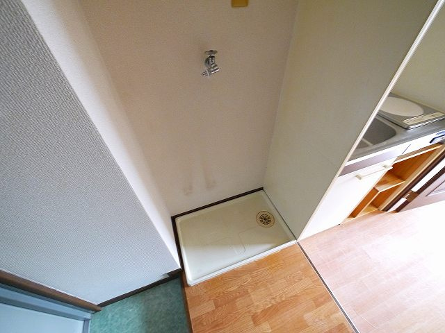 シティパレスやすらぎの道Ｐ５の設備|嬉しい室内洗濯機置き場がございます。