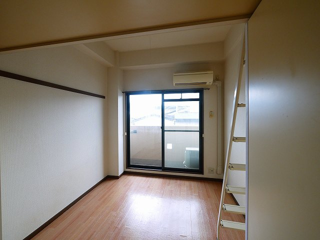 シティパレスやすらぎの道Ｐ５の洋室|ゆったりした洋室です