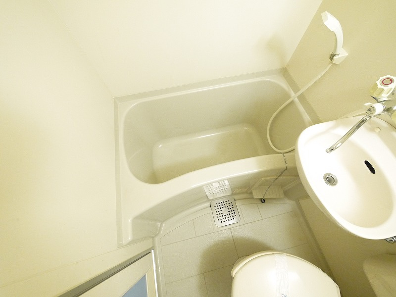 シティパレスやすらぎの道Ｐ５の浴室|きれいなお風呂です