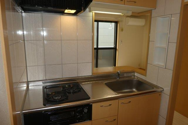 ネオソレイユのキッチン|2口ガスコンロ付きシステムキッチン