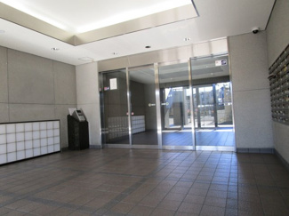 【エントランス】