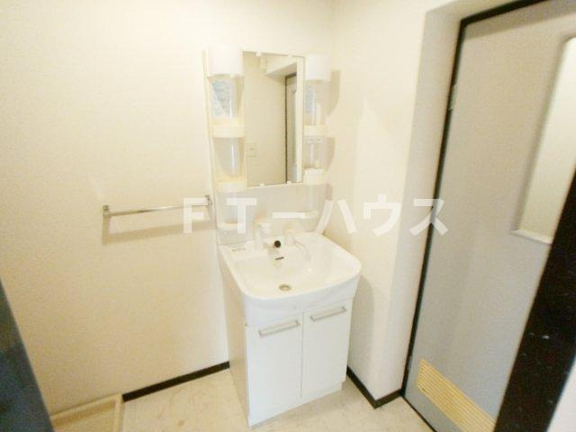 千葉市花見川区幕張本郷６丁目の賃貸マンションの洗面所|洗髪洗面化粧台