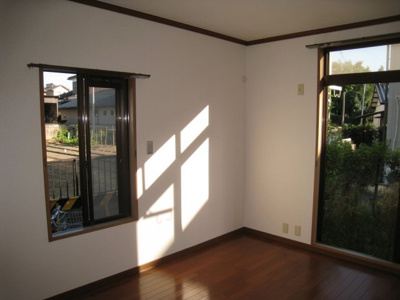 【内装】 | フォーサム・コガ | 内装は落ち着いています