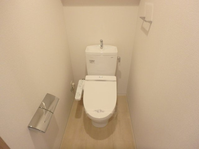 【トイレ】 | クラニア甲東園 | コンパクトで使いやすいトイレです