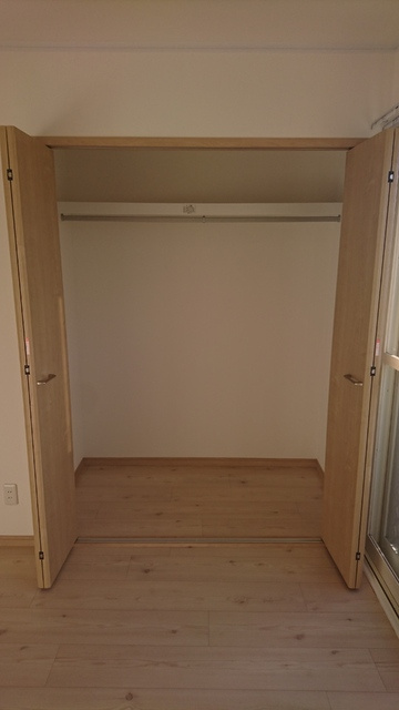 ゼルコバレジデンスA棟の収納