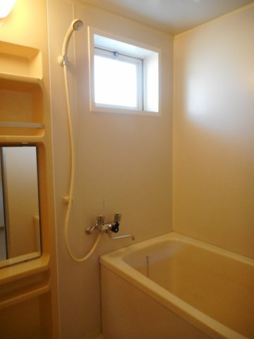 ゼルコバレジデンスA棟の浴室