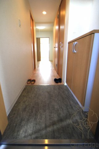 ボナール河の玄関