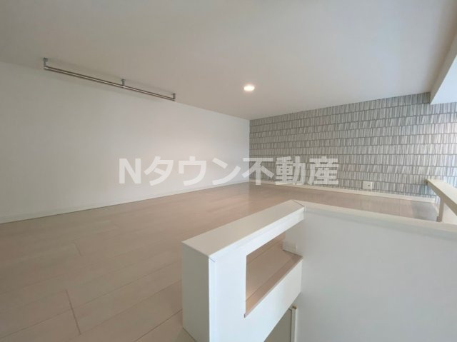 【寝室】 | ルークス名古屋Ⅱ | 使い勝手のいい寝室です