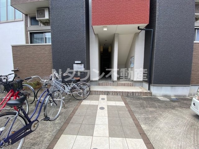 【エントランス】 | ルークス名古屋Ⅱ | エントランスです