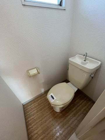 アメニティハイム本郷Dのトイレ