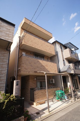 【外観】 | サンパレス２１北口 | 閑静な住宅地に立地。