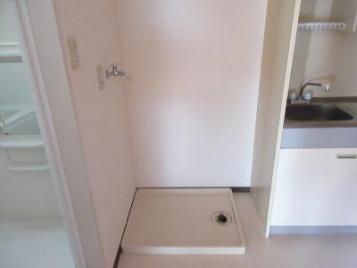 カーサ花園の設備|室内洗濯機置き場