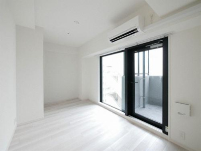 【洋室】 | S-RESIDENE新大阪Rish