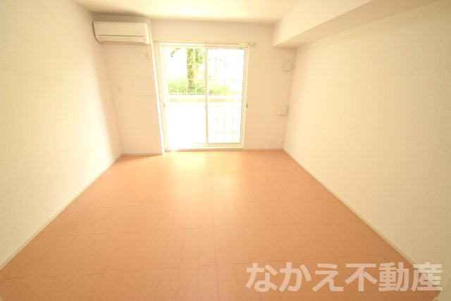 【居間・リビング】 | ゆったり過ごせる居間です
