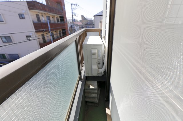ヴェルディ石井のバルコニー