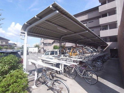【その他共用部分】 | ライフアップハイツ | 駐輪場