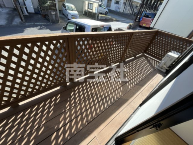 【バルコニー】