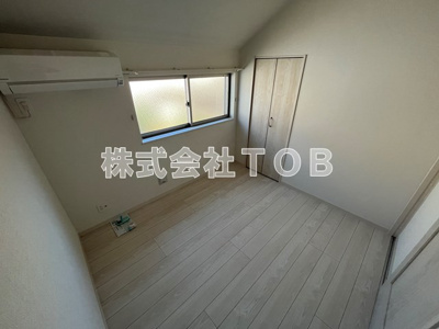 【洋室】 | Kolet千歳烏山-コレット千歳烏山- | 洋室4.1帖(バルコニー側)