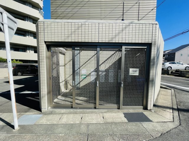 ライオンズ藤が丘レジデンスのその他共用部分|ゴミ置き場