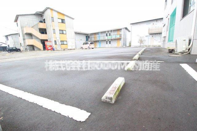 SELECAOの駐車場|駐車場に車を止められます