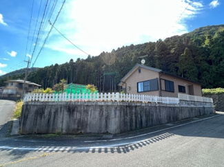 【外観】 | 北東角地（前面道路幅員：北側6.0ｍ、東側6.0ｍ）