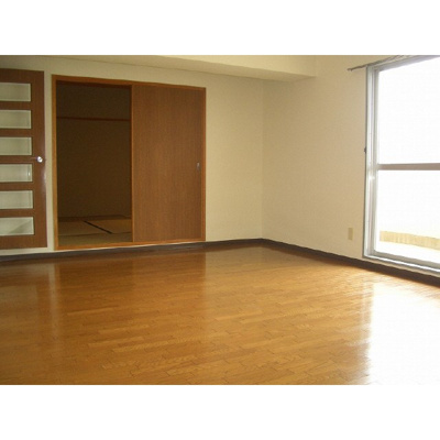 【居間・リビング】 | ラフィーネ六名 | ４０５号室参照