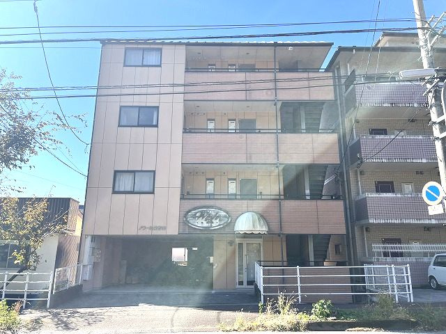 ノワール愛宕山の外観|落ち着いた雰囲気の外観です