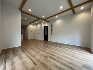 【居間・リビング】