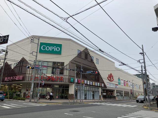 コピオ西八王駅前まで238m