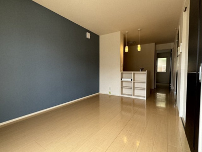 【居間・リビング】 | チェリーハウスⅡ　B棟 | おしゃれなリビングです