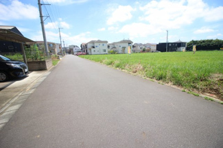 【前面道路含む現地写真】