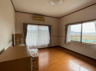 【洋室】 | 中古一戸建　高知市春野町弘岡下 | 2階　西側洋間