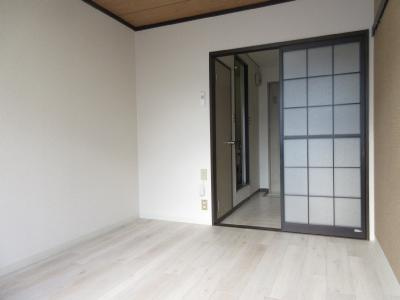 ハイツ糸井の子供部屋|洋室