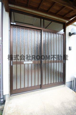 細木貸家(樺山4656)の玄関|落ち着いた玄関です