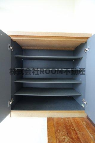 細木貸家(樺山4656)の収納|専用の収納スペースです