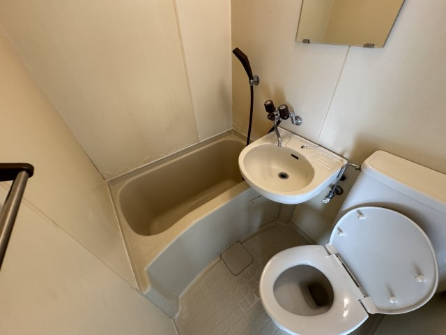 ラフォーレ菱屋西Ⅱのトイレ|コンパクトで使いやすいトイレです