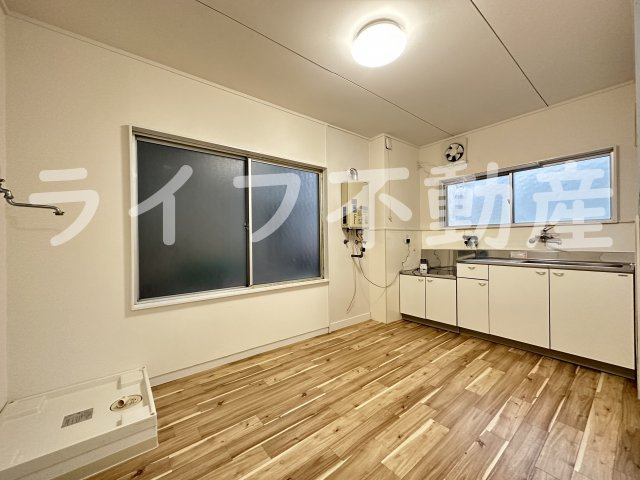 ラフォーレ鴻池元町の居間・リビング|ゆったりとしたリビングです