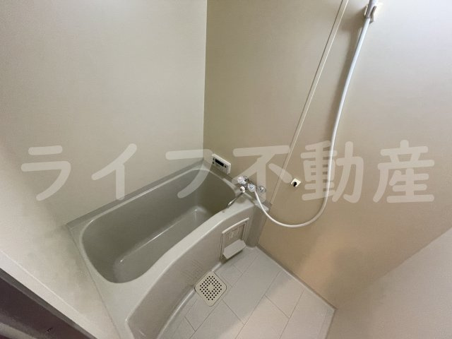 ルシード小阪の浴室|お風呂で日々の疲れを落としましょう