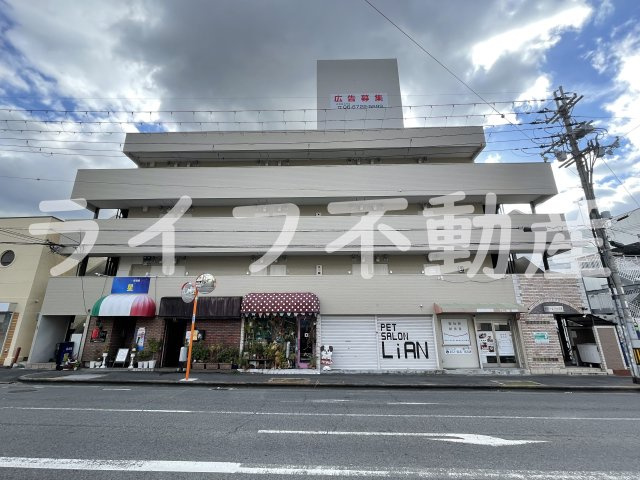 ラフォーレ下六万寺の外観|外観もきれいです
