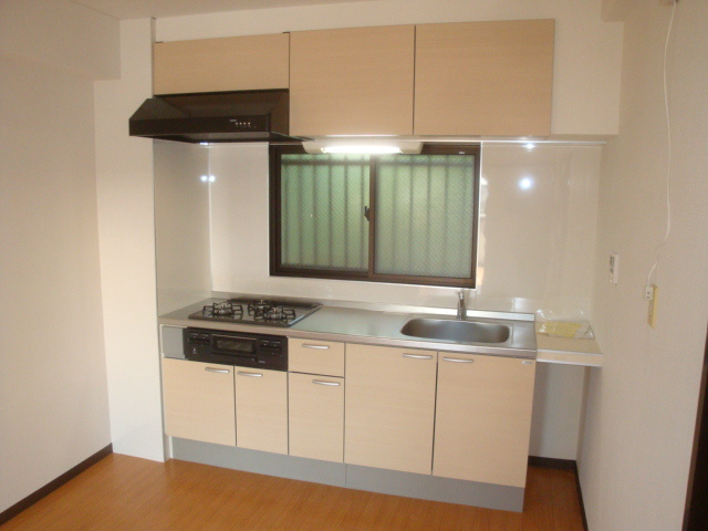 コンフォート中山寺のキッチン|参考、同建物・同間取りの号室