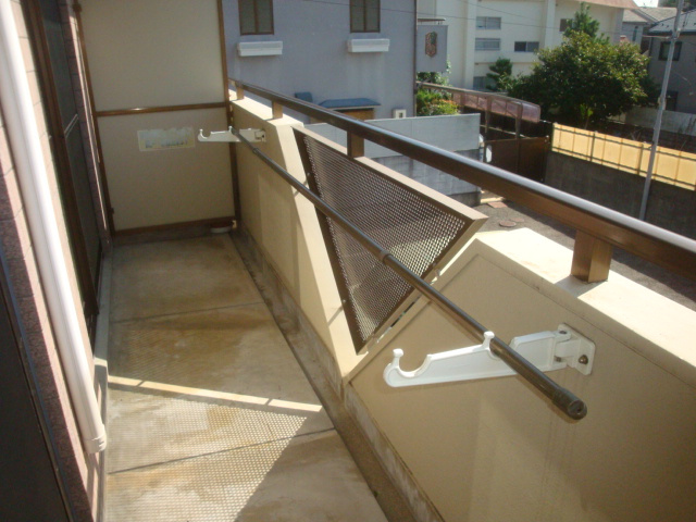 コンフォート中山寺のバルコニー|参考、同建物・同間取りの号室