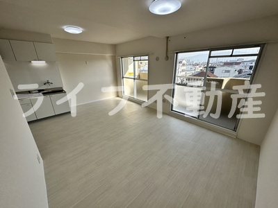 メゾンドール水野の居間・リビング|リビングです