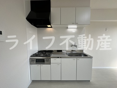 メゾンドール水野のキッチン|コンパクトなキッチンで掃除もラクラク