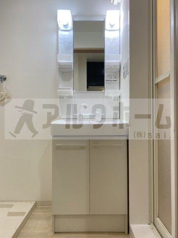 ステラウッド惣社Ⅰの独立洗面台