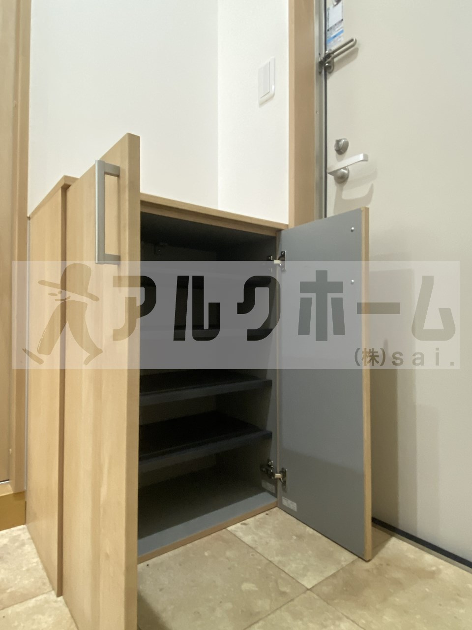 ステラウッド惣社Ⅰの玄関