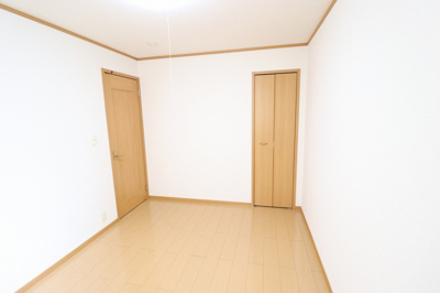 【寝室】 | ライン・テラ