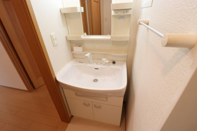 【洗面所】 | ライン・テラ