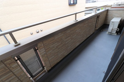 【バルコニー】 | ライン・テラ